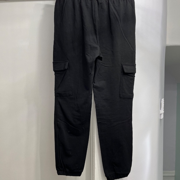 Twik by Simons cozy cotton cargo joggers with 4 pockets, M, black. - Picture 3 of 16
